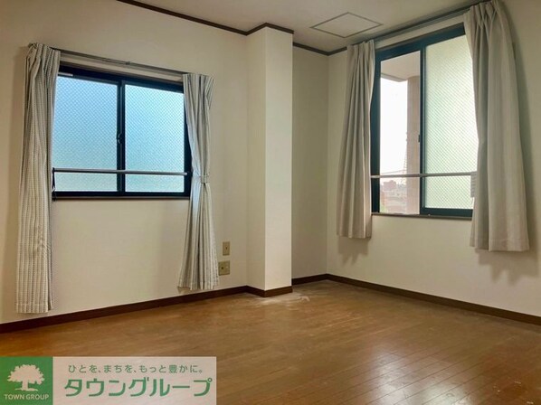 浅間町戸建の物件内観写真